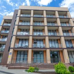 Апартаменты студия Sunny Svetlogorsk 21. (окна на строительную площадку)