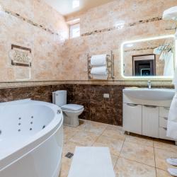 Фото Отель Вилла с бассейном №27