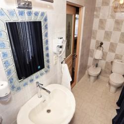 Комната комфорт с 1 двуспальной кроватью