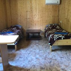 Коттедж улучшенный с 2 односпальными кроватями