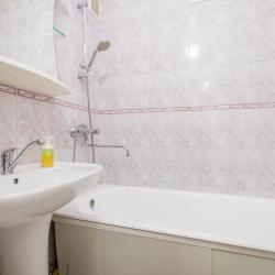 Фото Апартаменты на улице Ошарская 15