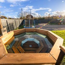 Фото Отель Коттедж на Поселковой 8