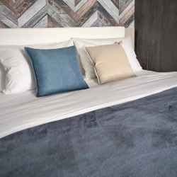 1-комнатные апартаменты студия с 1 двуспальной кроватью