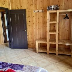 Комната эконом с видом на р.Никитинку (общие удобства)