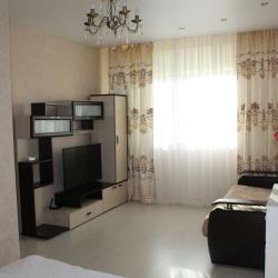 Фото Апартаменты Home Сomfort на улице Скуридина 6