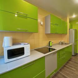 5-комнатные апартаменты стандарт ул. Комсомольская 1, 1 этаж. Рядом с ФСК