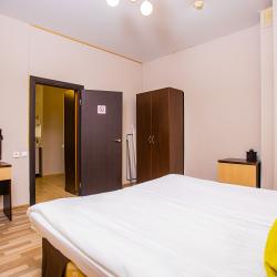 6-местные апартаменты с кухней  и видом на горы