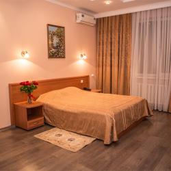 Номер улучшенный с 1 двуспальной кроватью