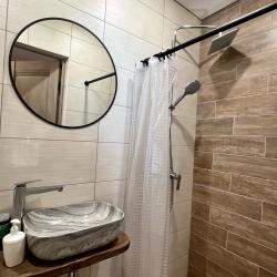 2-местный номер улучшенный комфорт с 1 двуспальной кроватью