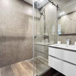 Фото Апартаменты на улице Басаргина 36