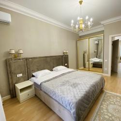 Фото Апартаменты на улице М. Халилова 22