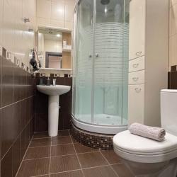 Фото Апартаменты на улице Павлюхина 99