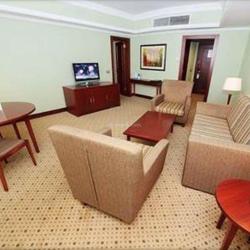 Фото Отель Diplomat Hotel & Business Center (Дипломат и Бизнес и Центр)