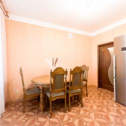 Фото Апартаменты Комфорт на улице Бутлерова 29