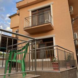 Фото Отель Loo Home&Sea на улице Енисейская 6/20