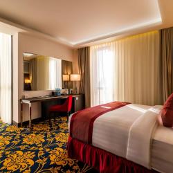 Фото Отель Ramada Hotel & Suites by Wyndham Yerevan (Рамада Виндхэм )