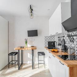 Апартаменты студия Вознесенская 3а/24