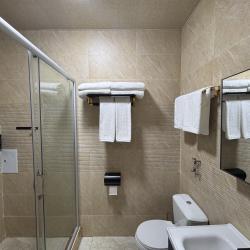 Номер стандарт с 1 двуспальной кроватью