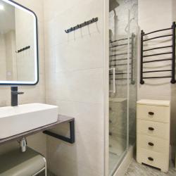 Апартаменты улучшенные Макаенка ул., 12Г-11х