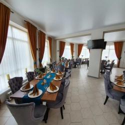 Фото Отель Петровский