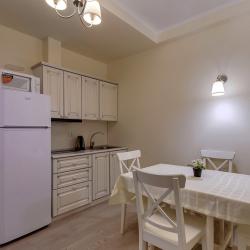 319 Двухкомнатные апартаменты с балконом и кухней на 5 человек
