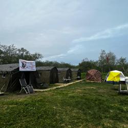 Фото Отель Рыболовный лагерь Большие лососи