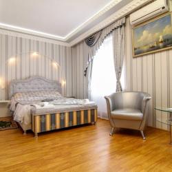 Фото Отель Люкс