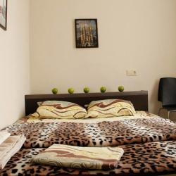 Номер стандарт с 1 двуспальной кроватью