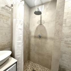 Фото Апартаменты Нежный каприз на улице Усова 23А