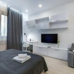 Фото Отель Скай Клаб Апартментс на улице Овражная