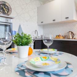 Фото Отель RentPlaza (РентПлаза) на улице Гая 27Б