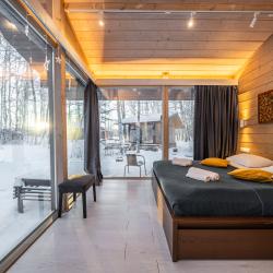 Бунгало у воды