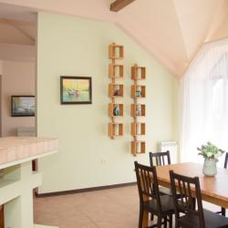 Фото Апартаменты Loyal Guest House (Лоял) на улице 9-я Линия