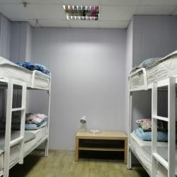 Кровать в 4-местном женском номере (удобства на этаже)