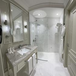 Фото Отель T-City Presidential Hotel (Т-Сити Президентиал)