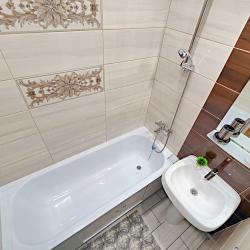 Фото Отель Уютные сутки на улице Маршала Устинова 10/3