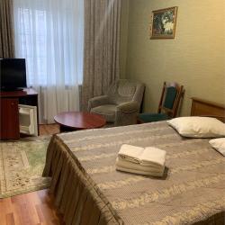 Номер люкс с 1 двуспальной кроватью