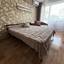 Фото Апартаменты на улице Театральная 81