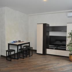 Номер стандарт с 1 односпальной и 1 двуспальной кроватью