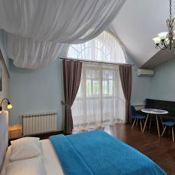 1-комнатные апартаменты студия (мансарда)