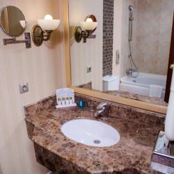 Фото Отель Diplomat Hotel & Business Center (Дипломат и Бизнес и Центр)