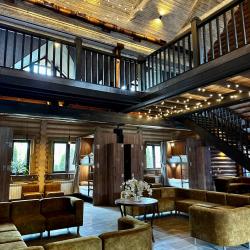 Кровать в 1-местном общем номере (мансарда)