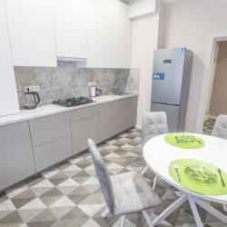 Фото Апартаменты на улице Декабристов 36к2