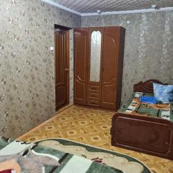 Номер люкс семейный с 1 односпальной и 1 двуспальной кроватью