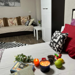 Фото Апартаменты в 7-м микрорайоне 27