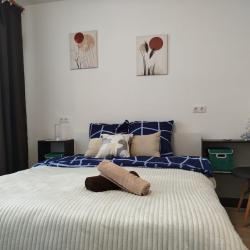 Фото Отель Live in comfort на улице Мезенцева 8