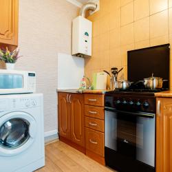 Фото Апартаменты на улице Октябрьская 20