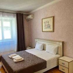 Номер стандарт с 1 двуспальной кроватью