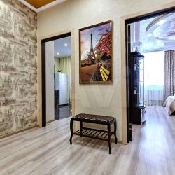 Фото Апартаменты на улице Казбекская 19