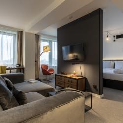 Penta Plus Room